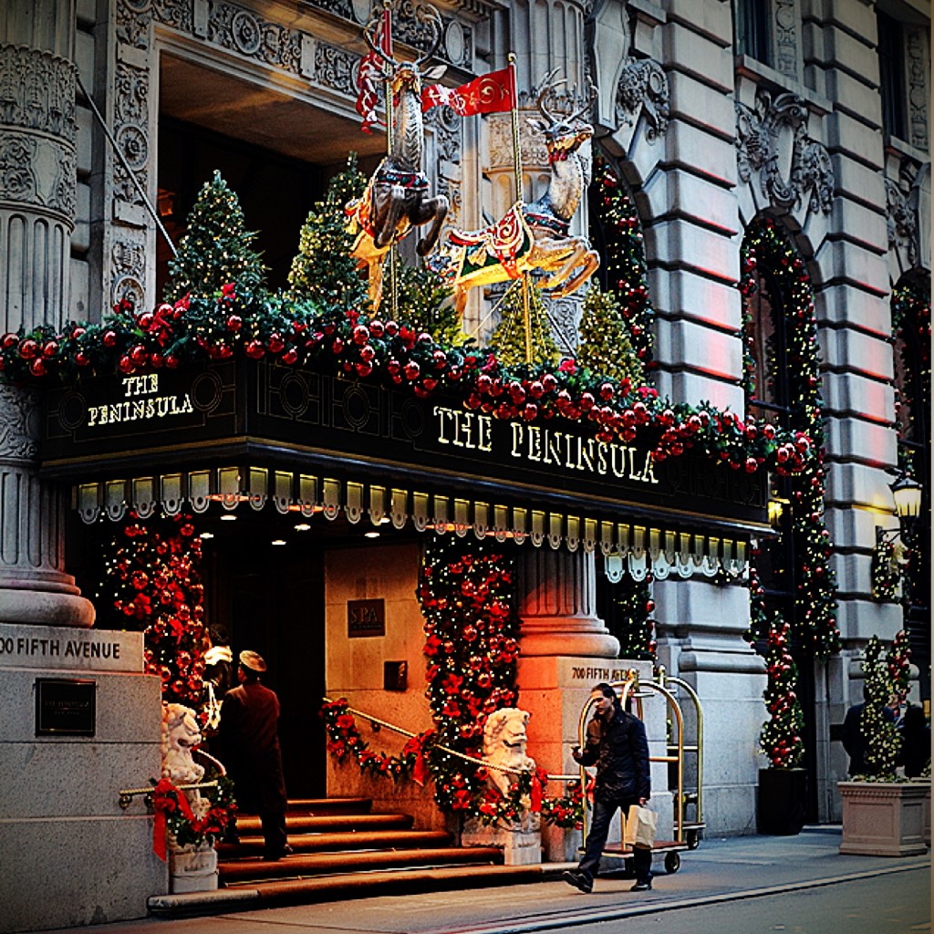 Merry Christmas from Fifth Avenue! – Koren Leslie Cohen